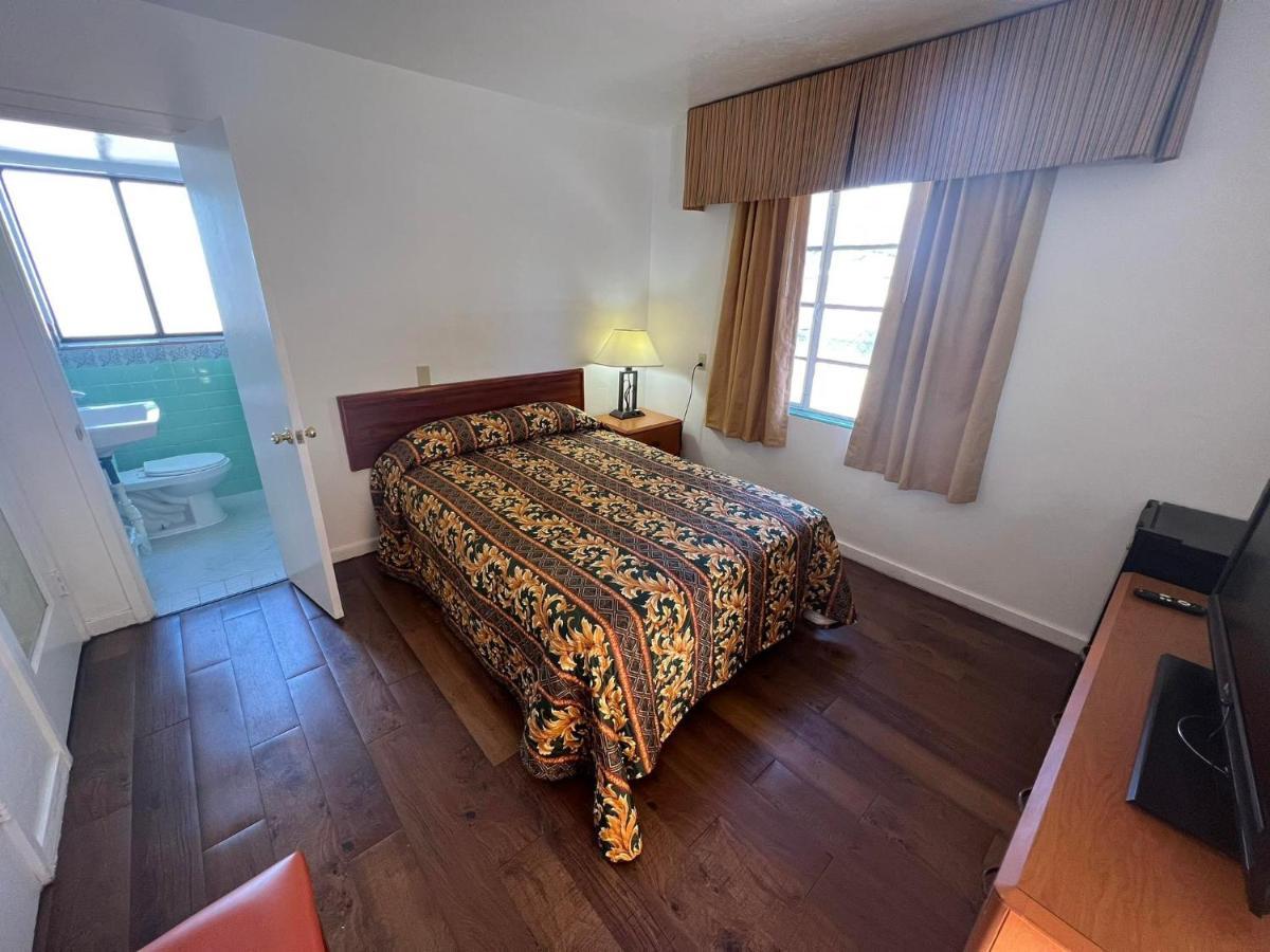 Quail Inn Motel Tucson Extérieur photo